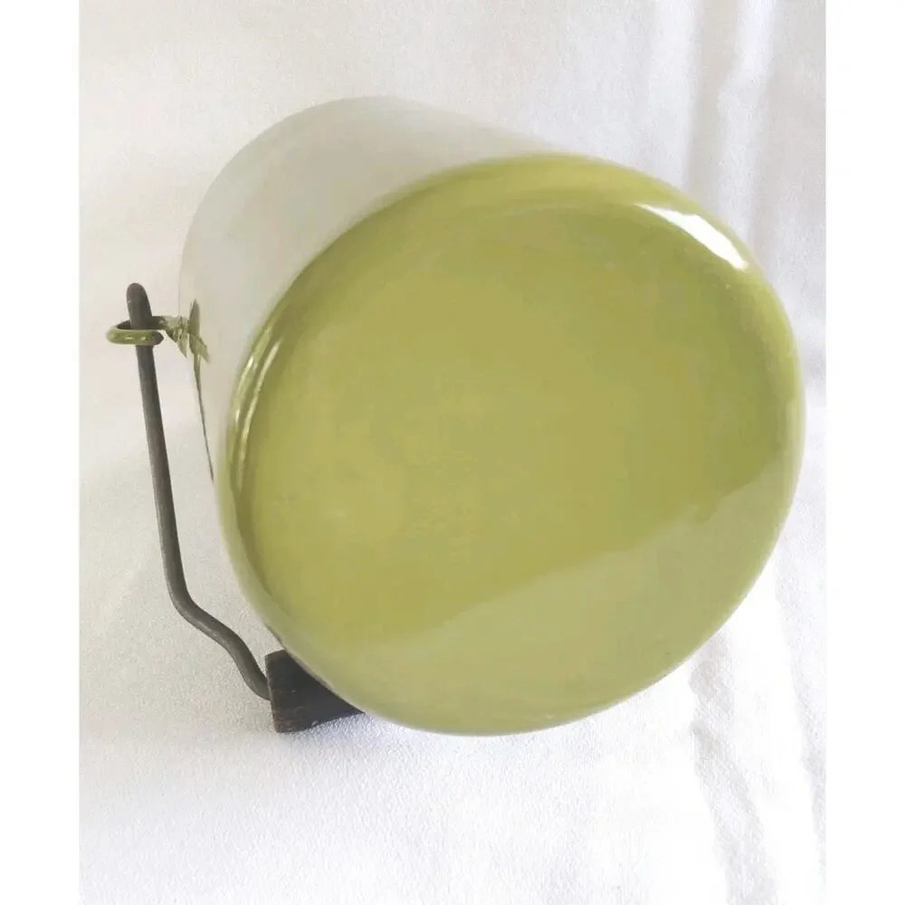 Vtg Grandmere Enamel Milk Can Container Avocado Green Wood Handle